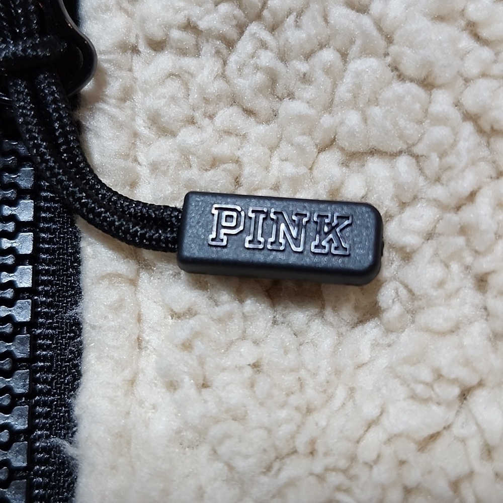 VS PINK 2019 POCKET QUARTER-ZIP SHERPA JACKET - Picture 9 of 13